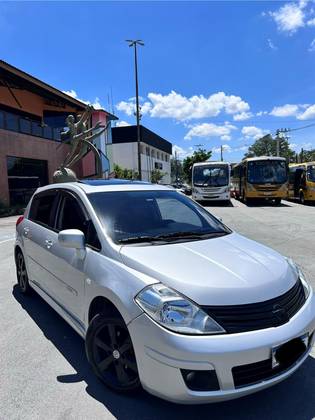 NISSAN TIIDA 1.8 SL 16V FLEX 4P AUTOMÁTICO